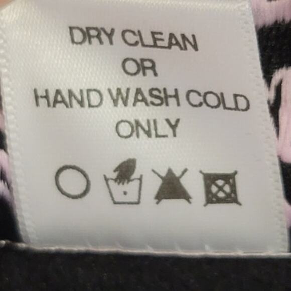 Mimi Wade Heart Palpatation Crewneck Long Sleeve Sweater Black Small 2/4 - Picture 6 of 11